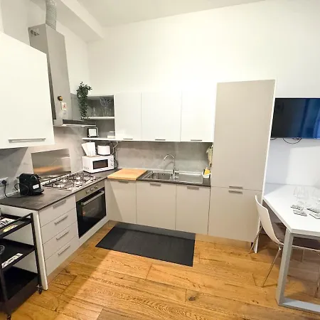 Apartment Dimora Diaz 5 Piazza Unita Very Trieste