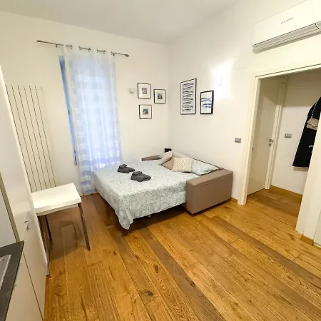 Apartment Dimora Diaz 5 Piazza Unita Very Trieste